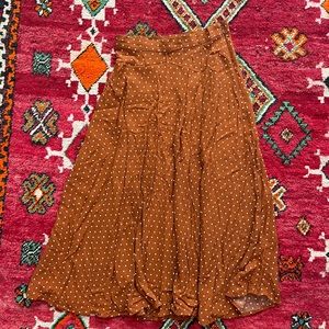 Polkadot midi skirt